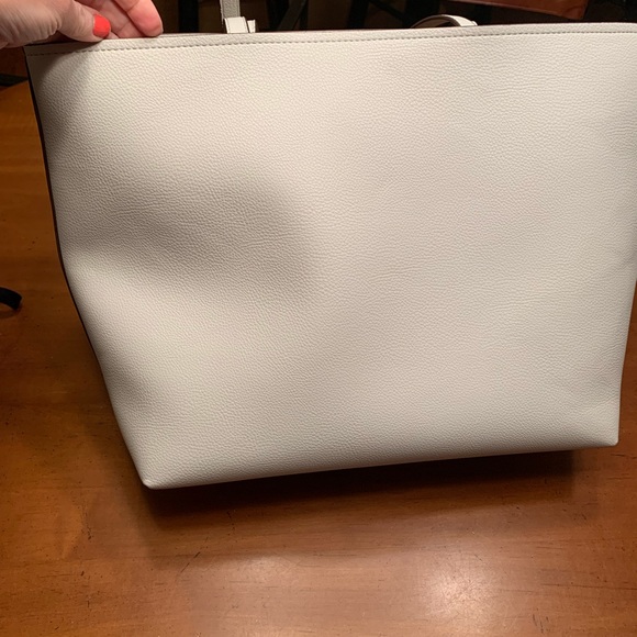 NWOT!! LAST CHANCE!! 👜 🎉ANTONIO MELANI LARGE TOTE— great for the office! - Picture 8 of 14